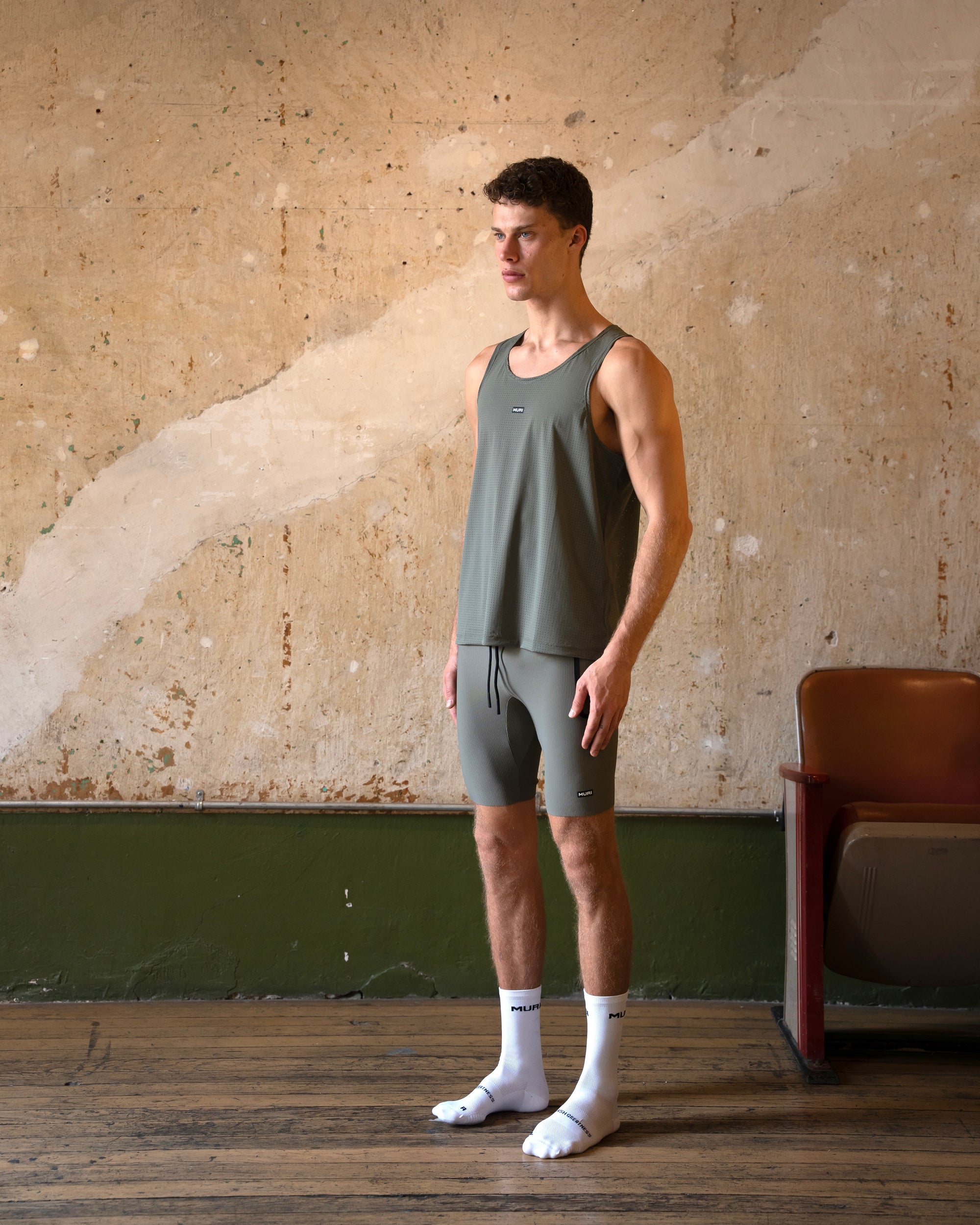 GREEN PERFORMANCE SINGLET